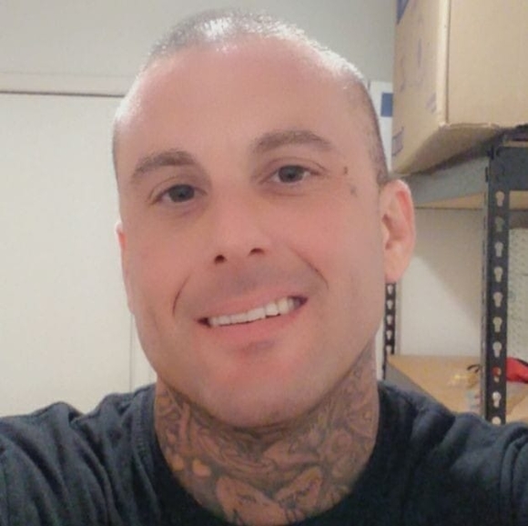 Meet your Posher, Moxley - Picture 1 of 1